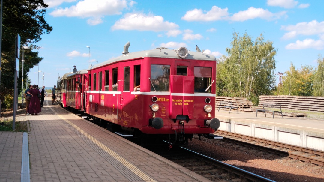 Davca ☑️ on Train Siding: Two very old historic diesel trains " Hurvínek" And " singrovka" with one historic wagon operated by
czech Railways on PID day