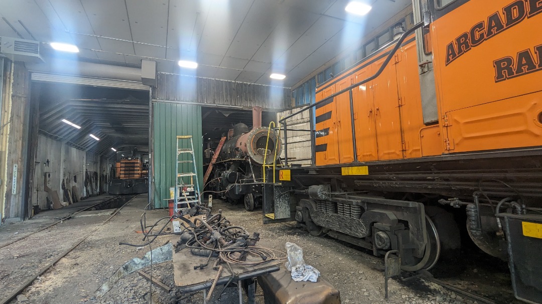 CaptnRetro on Train Siding: Hey it's me, just another update on STEAM here in Arcade, NY USA 📍 - 1920 ALCO BLT 2-8-O is nearly back together and should
be in...