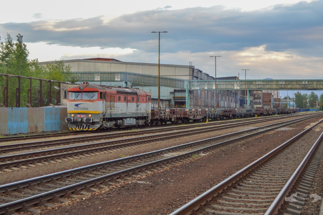 Adam L. on Train Siding: A classic Czechoslovakian built 751 Class Diesel, owned by Slovakia' ZSSK Cargo and leased to Transrapid, in shot is captured
departing the...