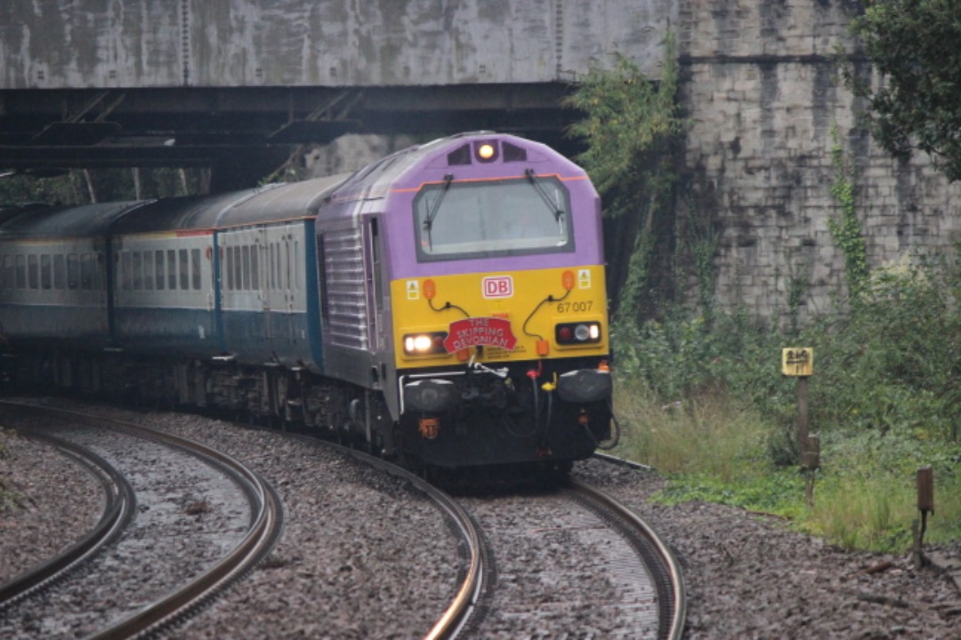 PJ on Train Siding: Been a while! Got many photos to post. So you may see some photos from a while back. But this is the skipping Devonian heading back at
newton....