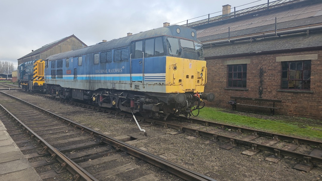 Kacper Rulinski on Train Siding: Few locos from Didcot Railway Centre 17/02/23, 31270 "Athena", 18000 Gas turbine prototype, 6023 "King Edward
II" 604 "Phantom" and...