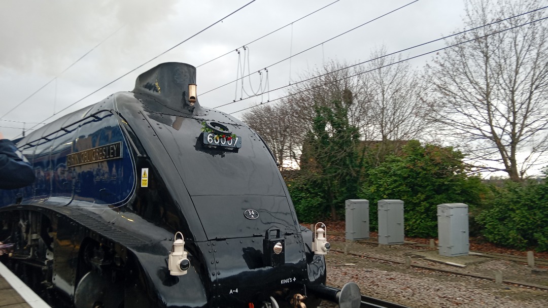 Country Trains on Train Siding: A but of a late post but caught Class 47 'Crewe Diesel Depot', a Black 5 and Sir Nigel Gresley 60007 at York and a few
other spots. A...