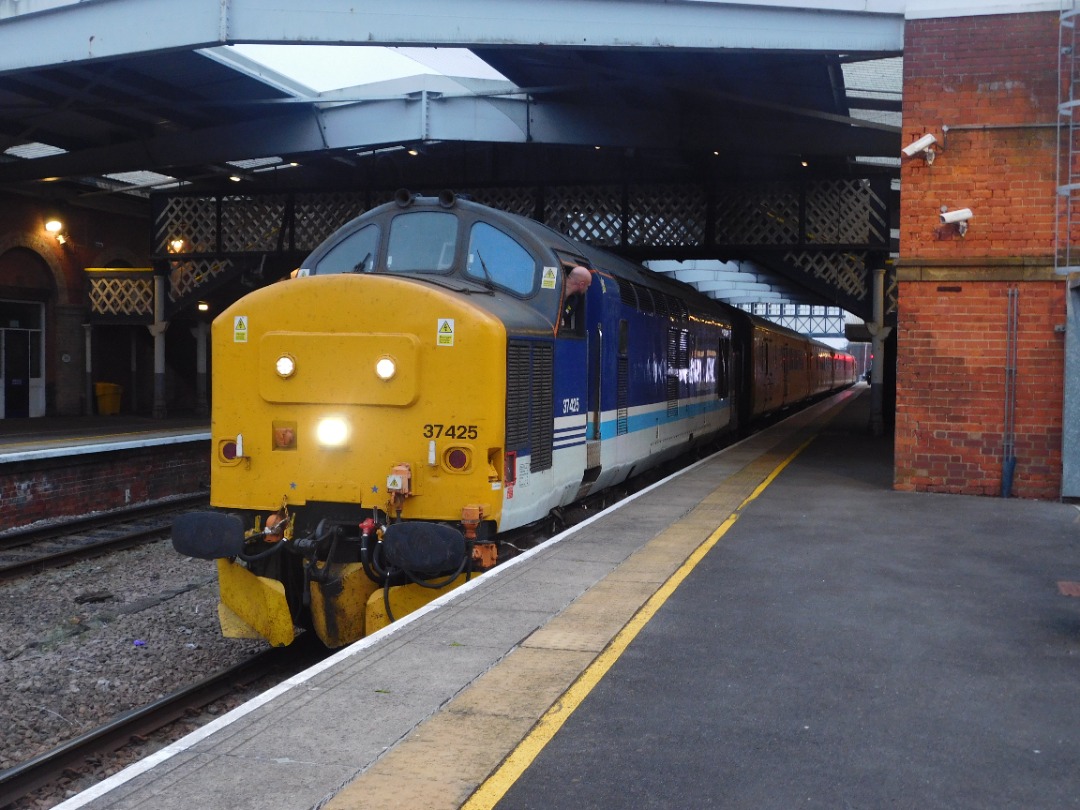 Transport in N-E Lincolnshire on Train Siding: #trainspotting #train #steam #station class 37's, class 185's, class 170's and class 158's