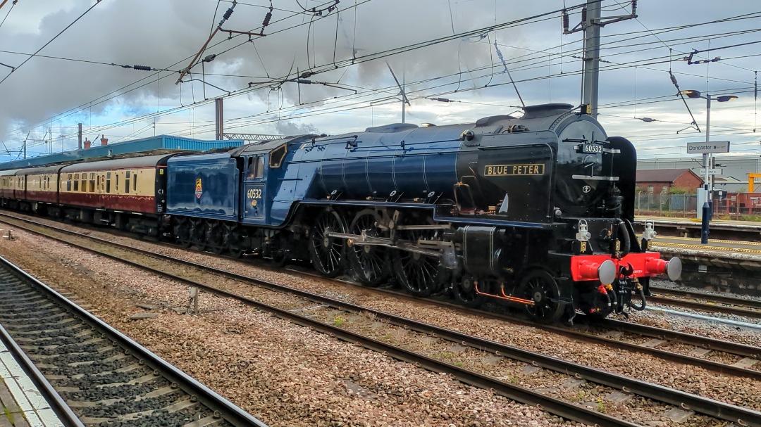 kieran harrod on Train Siding: LNWR A2 Peppercorn Blue Peter returns to the mainline after 22 years travelling on a private charter Saturday from London Kings
Cross to...