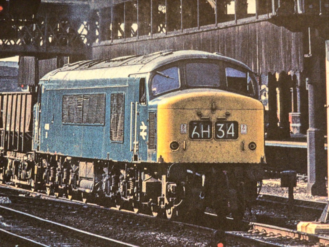 Alex Coomber on Train Siding: A Class 45. 45139 passes Manchester Victoria with the 13:05 PM from Pendleton to Topley Pike with empty aggregates on 16th
September 1975.