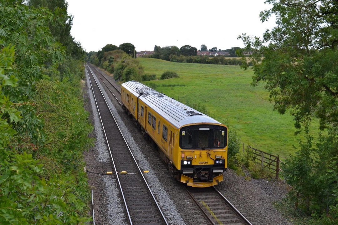 Inter City Railway Society on Train Siding: 950001 working the 2Q08 Reading Triangle Sidings - Derby RTC Wigginton near Tamworth