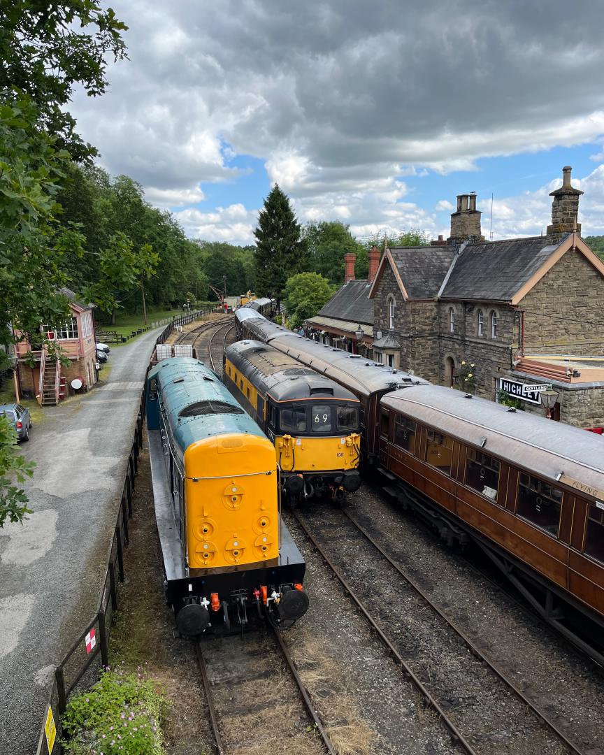 RodRail on Train Siding: It's #Highley likely that I've been on the #SevernValleyRailway #SVR #heritage classes #chopper #20 #33 #DMU #108 #SignalBox