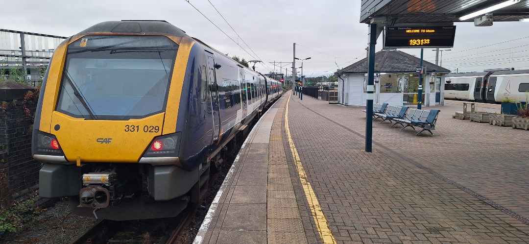 Guard_Amos on Train Siding: Pictures from the 1st and 2nd September 2024 come from Southport, Preston, Liverpool, Manchester and Wigan