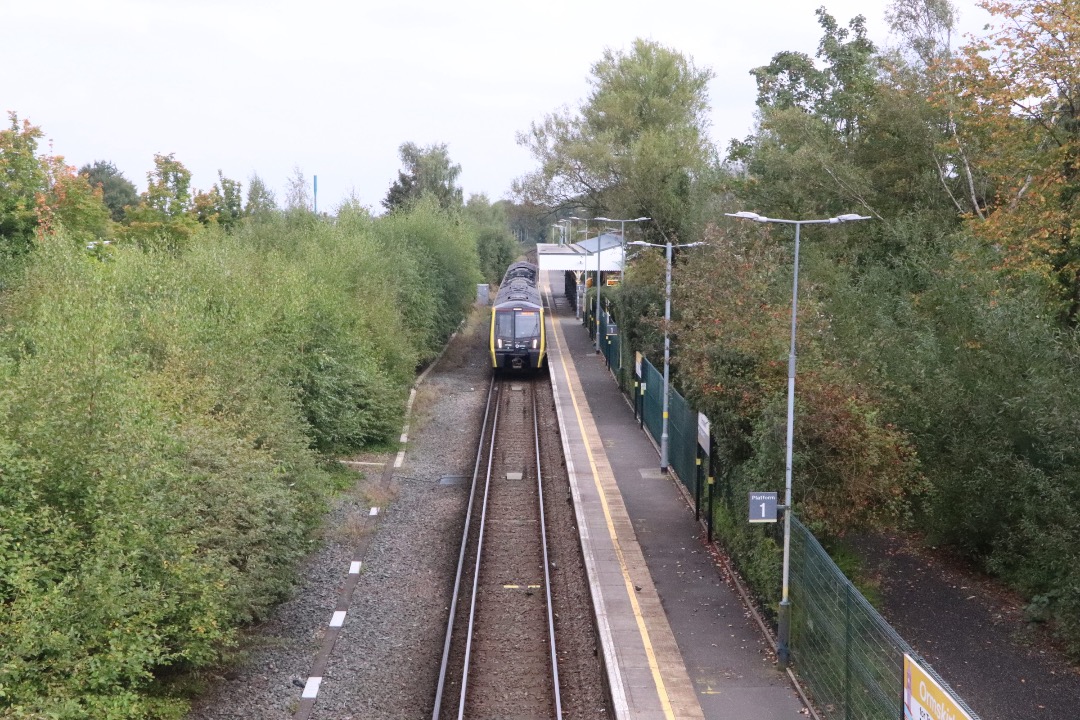 Chris Pindar on Train Siding: Taking daughter to Ormskirk to check out Edge Hill university. A chance to have a good run on some 777s.