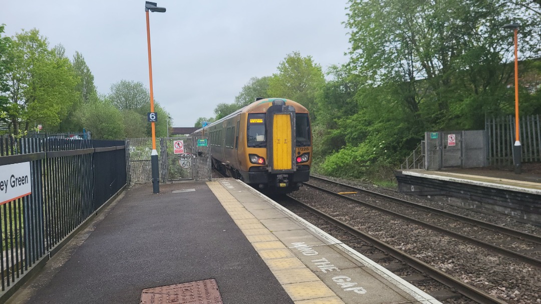 westmidlandstransport on Train Siding: A few days ago, I filmed a vlog on the SHL, with 172s and 139s! Gladly there was no 172342! 😄