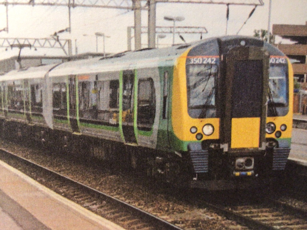 Alex Coomber on Train Siding: A Class 350 Desiro 25 KV 350/1 750 Volt DC was built by Siemens in batches from 2004 onwards. These 100 MPH units work on the West
Coast...