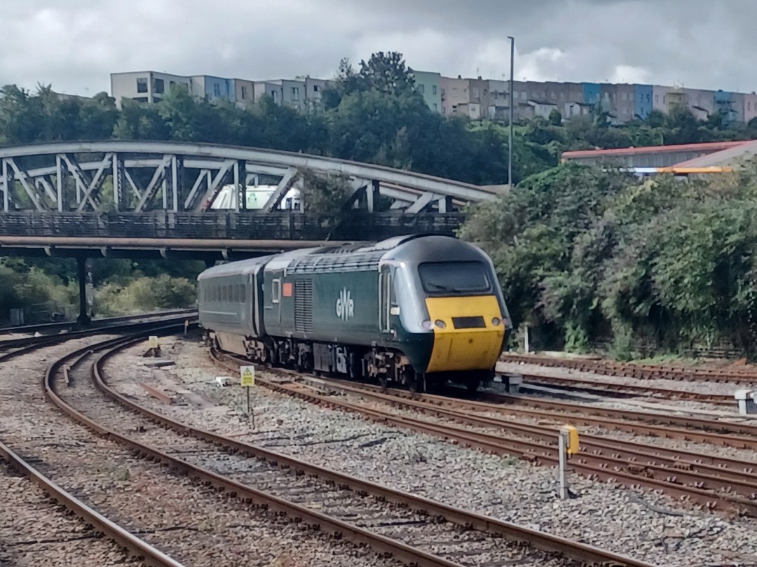 Trainnut on Train Siding: D213, Chiltern 68013 , LSL Bubble car, 73001, 31601, 43357 43098, 43016 and various Great Western shots. Latest shots from me up to
date.