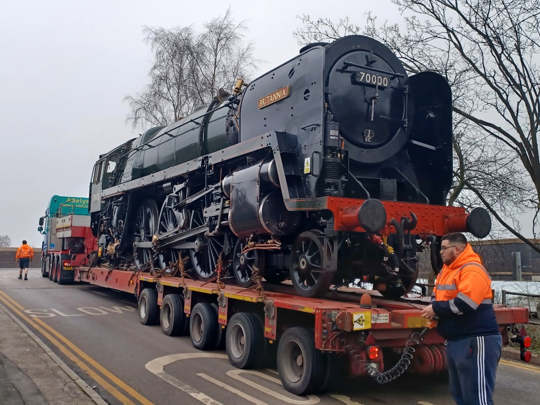 Trainnut on Train Siding: #photo #train #steam #depot 70000 Brittannia leaving Crewe today going to the Severn Valley for Steam trials and running before back
on the...