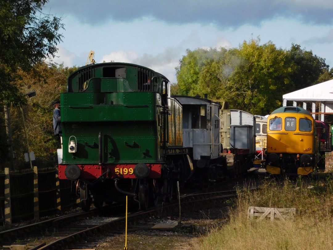 Transport in N-E Lincolnshire on Train Siding: #trainspotting #train #steam #station #crossing #depot #diesel #shunter #lineside #photo