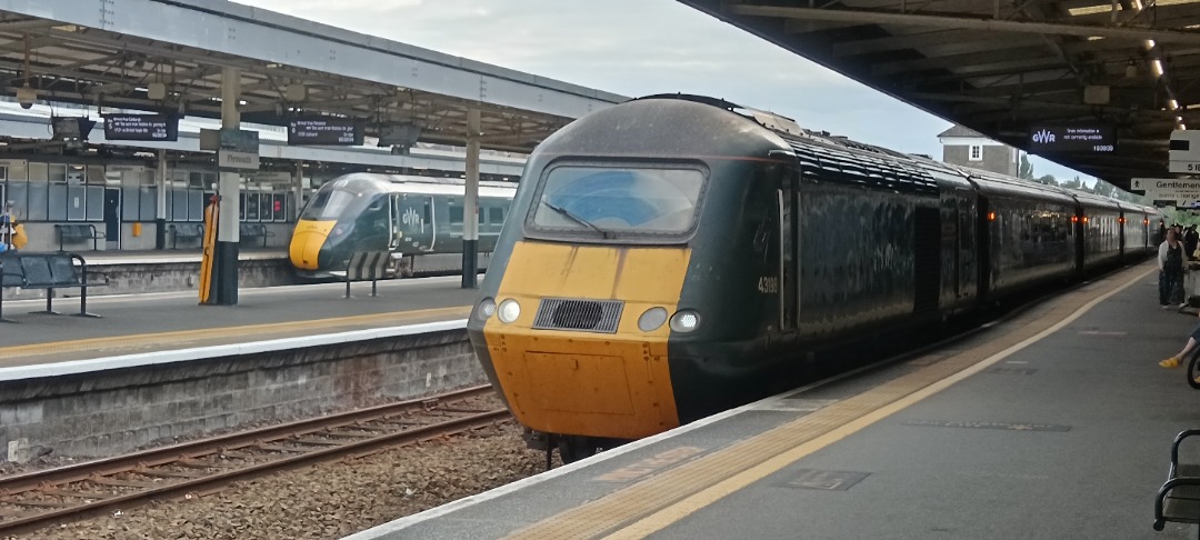 TrainGuy2008 🏴󠁧󠁢󠁷󠁬󠁳󠁿 on Train Siding: I've had a great day yesterday and today while on Holiday in Dawlish, I went to Plymouth
yesterday (3rd...