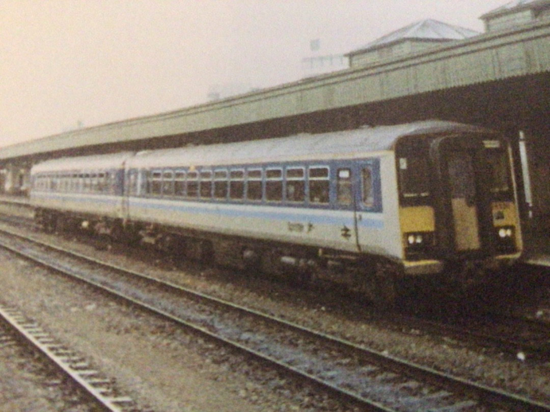 Alex Coomber on Train Siding: A Class 155 Sprinter No. 155238 was built by Leyland bus between 1987 and 1988 using mainly bus components. Class 155 Sprinter
Units...