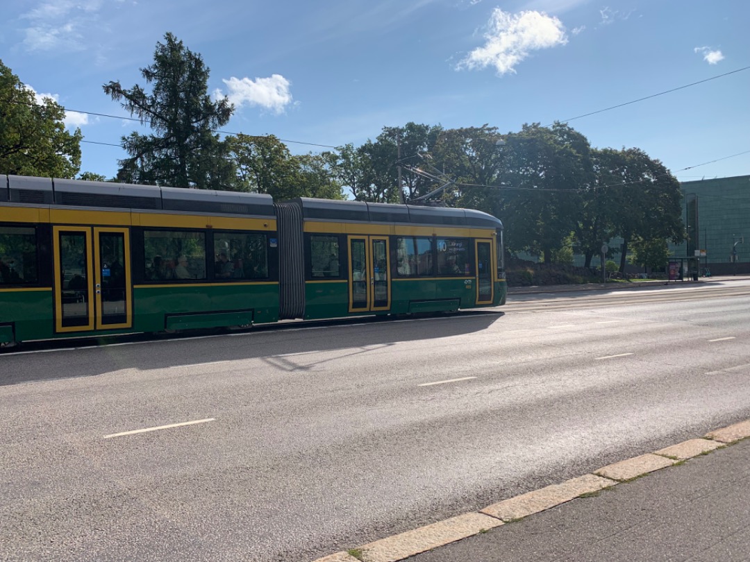 Iain Alba on Train Siding: The Helsinki tram network in 2021. This is the 465, a Škoda Artic tram outside the National Museum of Finland #tram #finland