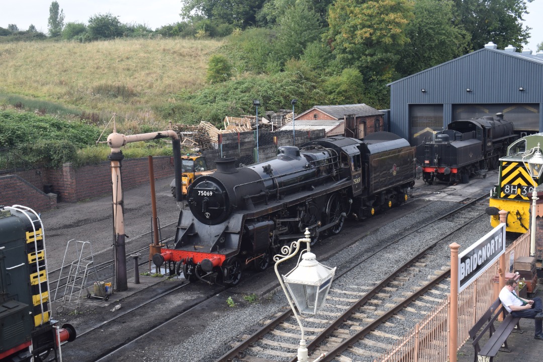 Hardley Distant on Train Siding: HERITAGE: On Saturday 31st August I paid a quick afternoon visit to the Severn Valley Railway taking a return journey from
Bridgnorth...