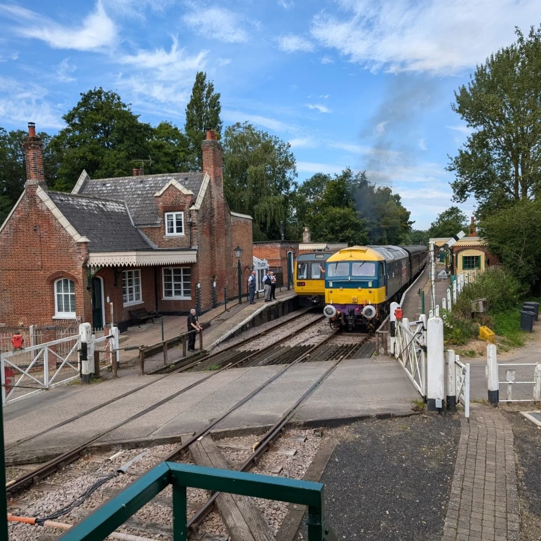 Wymondham abbey station on Train Siding: This weekend on the MNR heritage railway Stratford 47 running weekend with special timetables and last weekend of the
loop...