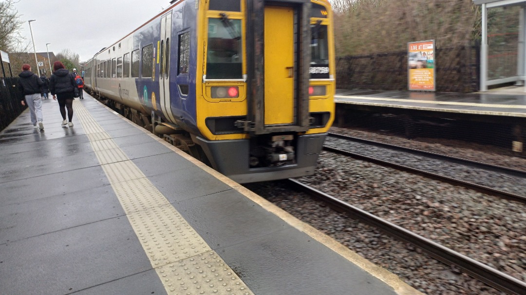 Elijahs transport zone on Train Siding: Today I went to Micklefield, East Garforth and Garforth! It went fairly well apart from an incident at Garforth which
you can...