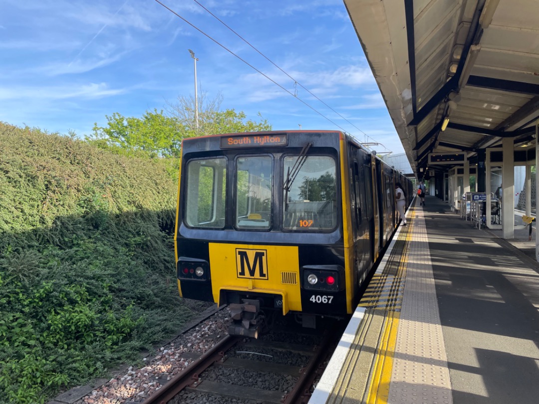 Andrea Worringer on Train Siding: Went to Newcastle to have one last ride on the old metro trains before the new ones finally enter service.