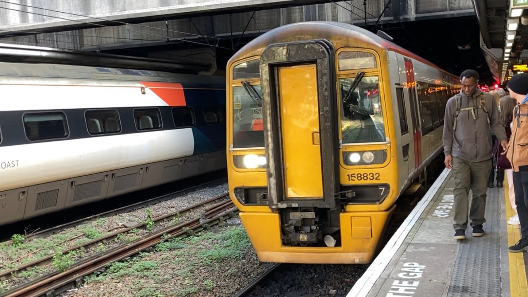 Theo555 on Train Siding: Hey guys, the other day I went to Sandwell and Dudley station for about half an hour and some a few passing Trains, caught TFW's
158832 with a...