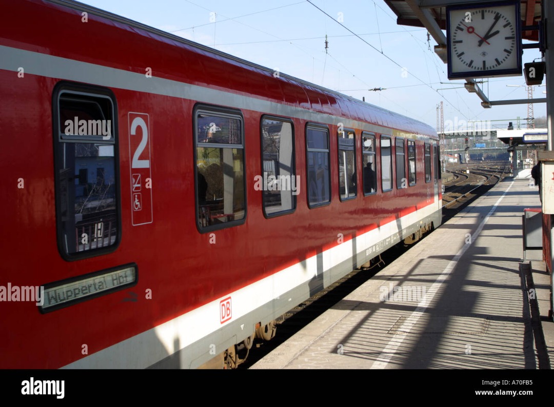 Train Siding in an online community for all railway enthusiasts, trainspotters and railway modellers from around the world.