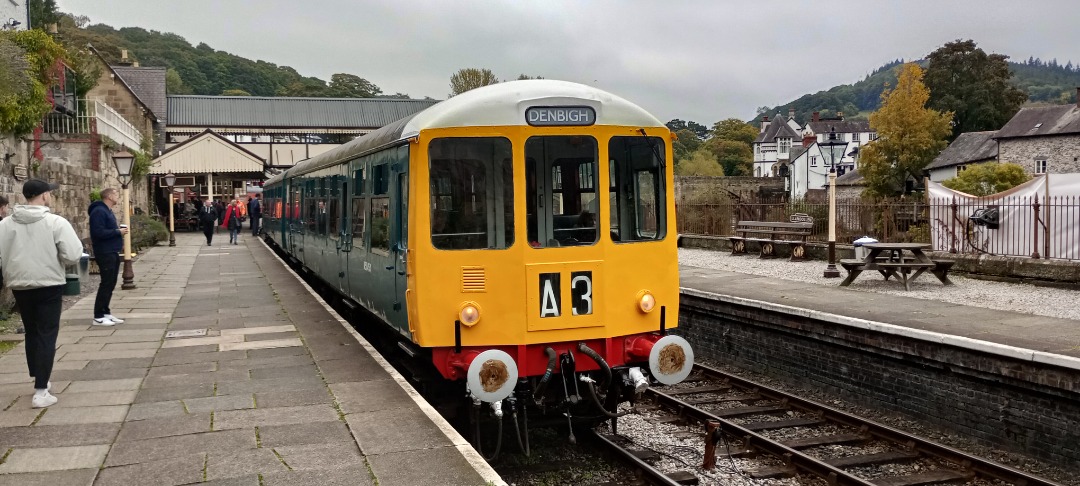 Hardley Distant on Train Siding: HERITAGE: Sunday 6th October 2024 saw me working as Station Assistant at Llangollen Station during the Llangollen
Railway's Railcar...