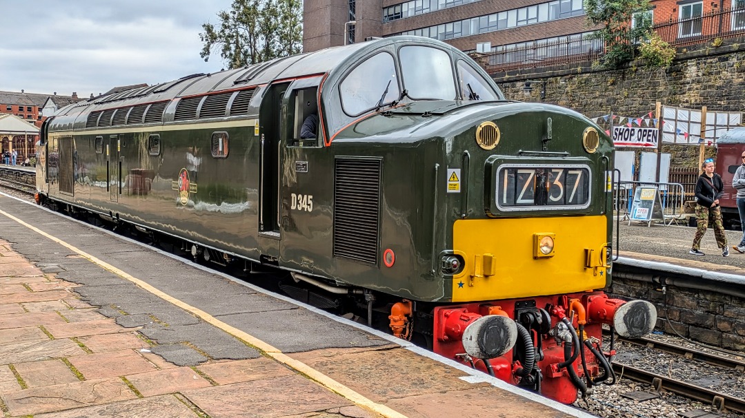 kieran harrod on Train Siding: A few shots of D345 (40145) running during last weekends diesel gala at the East Lancs railway's autumn event. A beautiful
engine which...