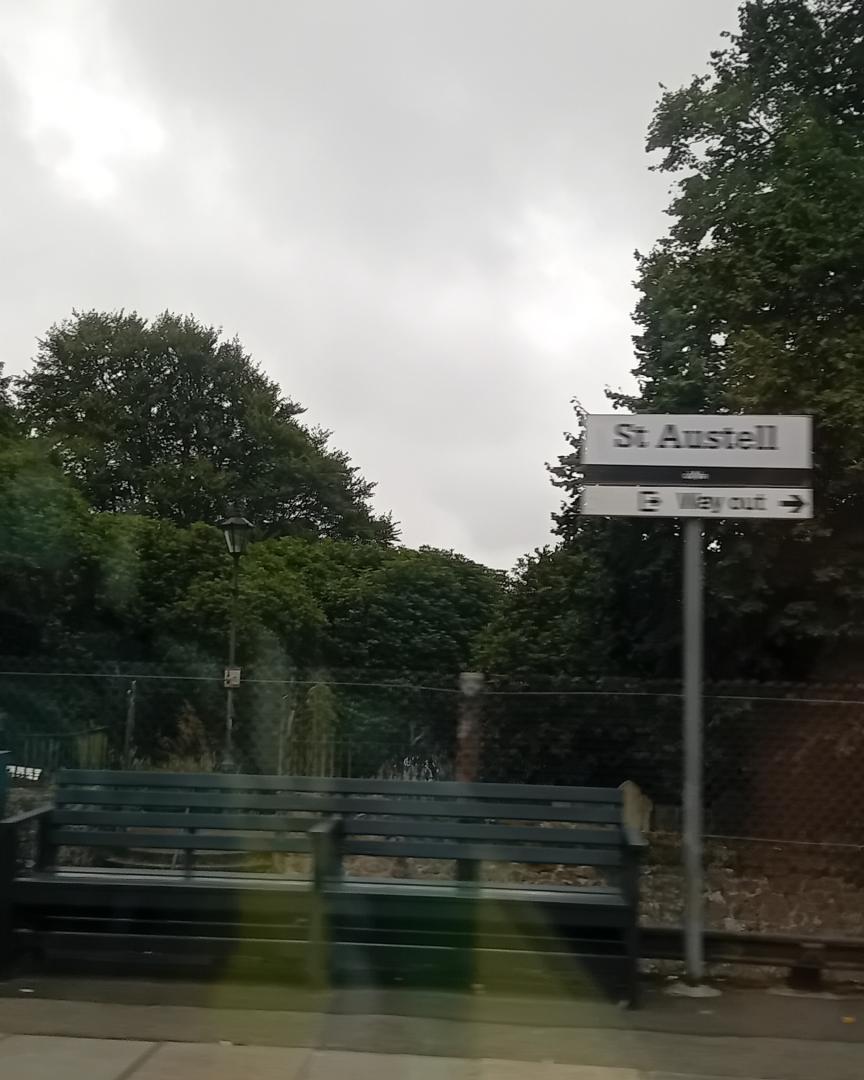 Country Trains on Train Siding: Thanks to a ride on a lovely GWR HST, I can now say I have completed a few stations up to Plymouth.