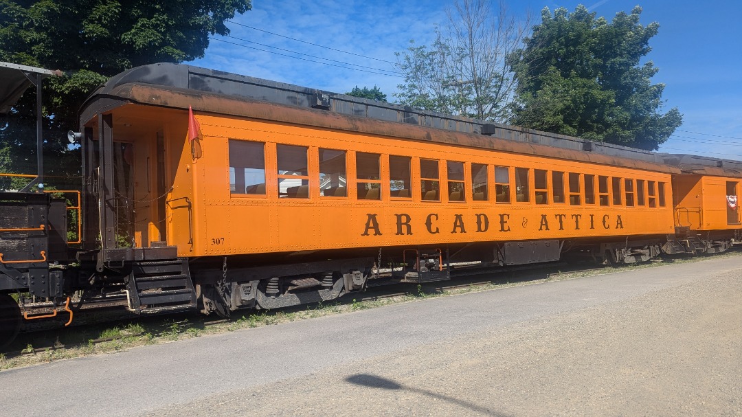 CaptnRetro on Train Siding: Built between 1914 to 1917, depending on the car, the Arcade & Attica rosters a fleet of 6 "Boonton" style coaches,
Formerly of the...