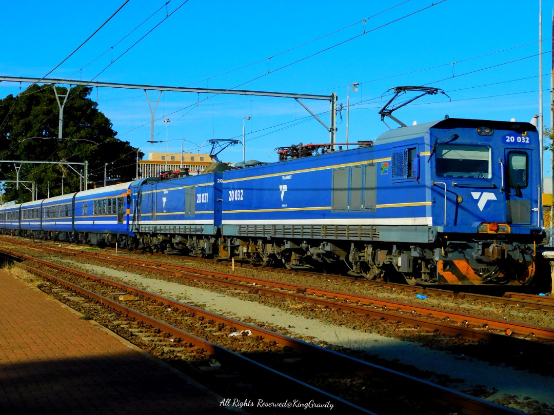 EverythingTrainsWithKing on Train Siding: The Queen (Blue Train) at Kimberley railway station, 09/08/2024. En route to Pretoria.