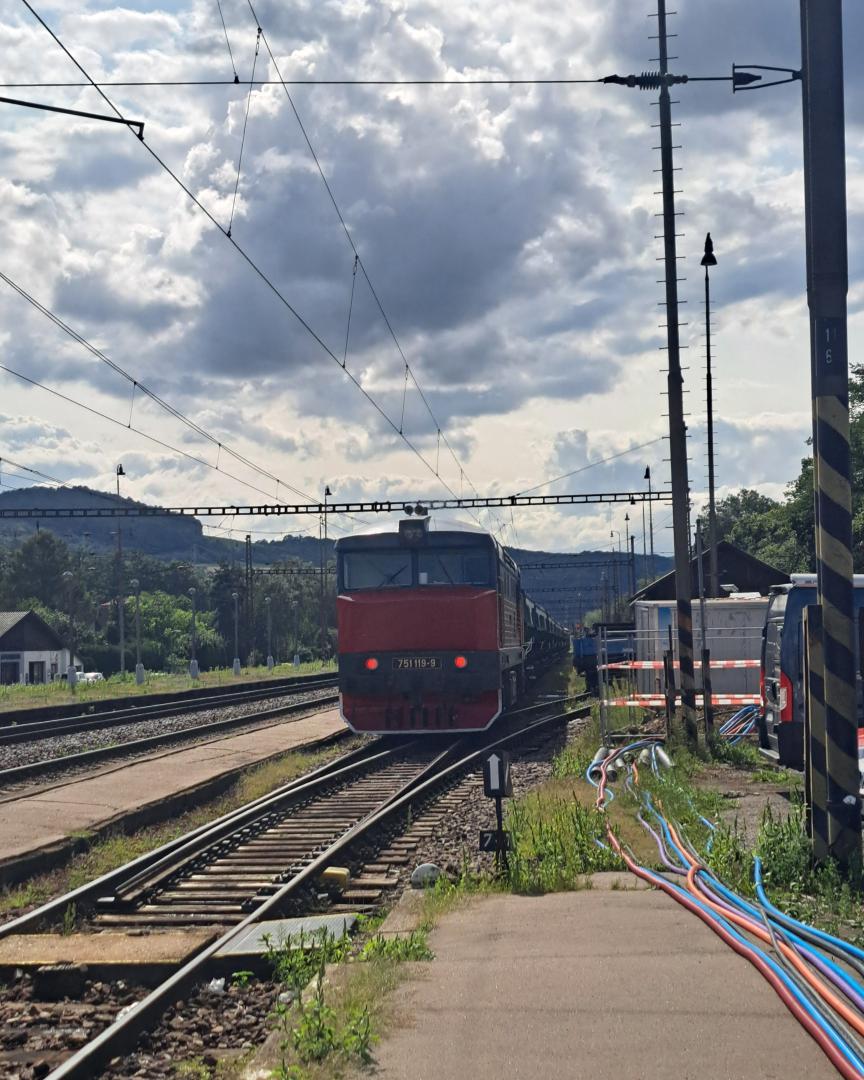 Worldoftrains on Train Siding: These 2 photos are the same train in the front (first picture) is kocour and apecial livery bardotka in the back (second picture)
is...