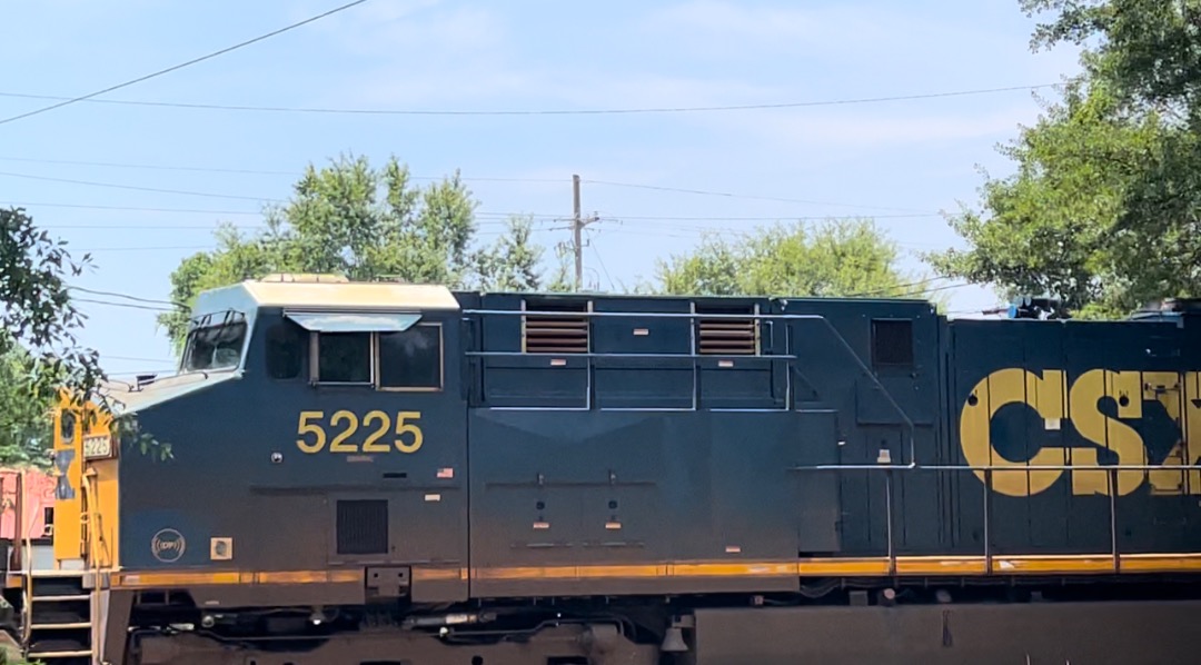 Southern CSX Vlog on Train Siding: CSX 5225 Wraps Up For The Day And Heads Back To Newberry SC from Chapin SC On USA Independence Day