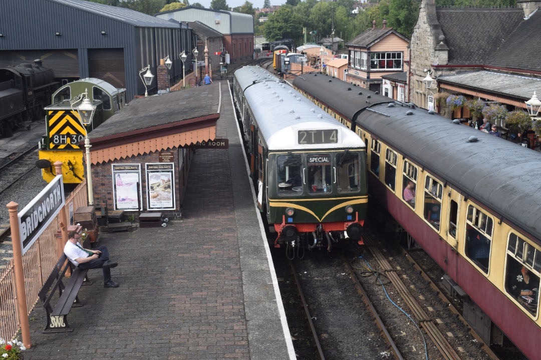 Hardley Distant on Train Siding: HERITAGE: On Saturday 31st August I paid a quick afternoon visit to the Severn Valley Railway taking a return journey from
Bridgnorth...