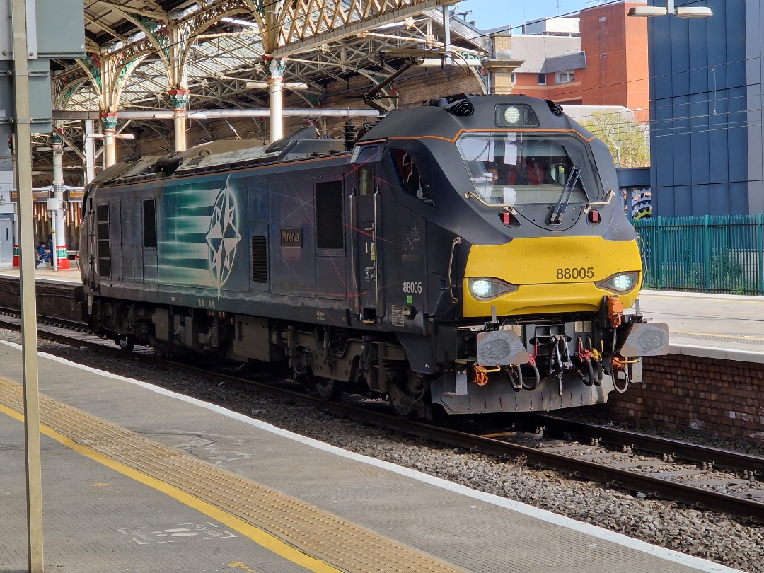 davidboyce178 on Train Siding: Direct Rail Services 88010 "Aurora", 88007 "Electra" & 88005 "Minerva" At Preston Wednesday
26th April 2023 #trainspotting #locomotives...