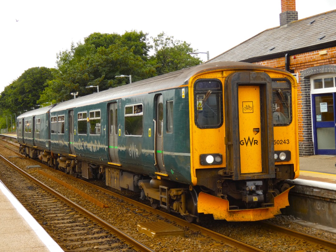 Jacobs Train Videos on Train Siding: #150243 is seen stood at Camborne station working a Great Western Railway service from Penzance to Newquay