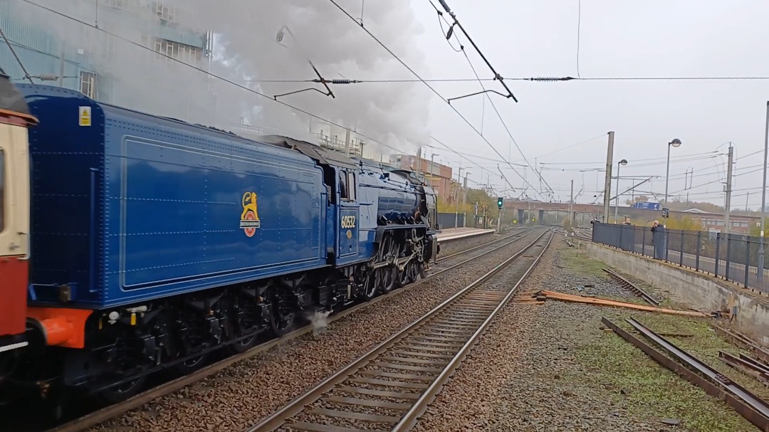 James Taylor on Train Siding: Blue Peter going through Warrington Bank Quay station on the 15/11/24 with 57 003 on the rear on a test run from Crewe H.S to
Preston and...