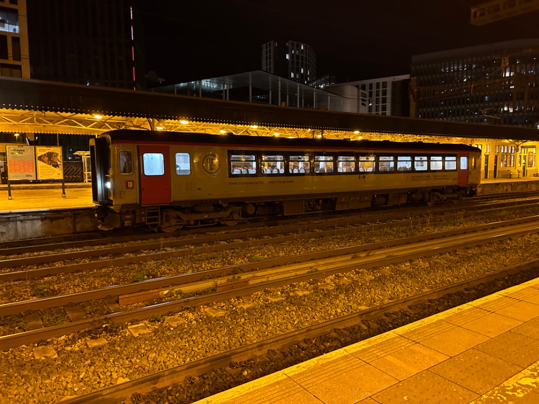 Iain Alba on Train Siding: Friday night at Cardiff central. On my way back after the law society dinner, I was spoilt for choice with these trains all at (or
arriving...