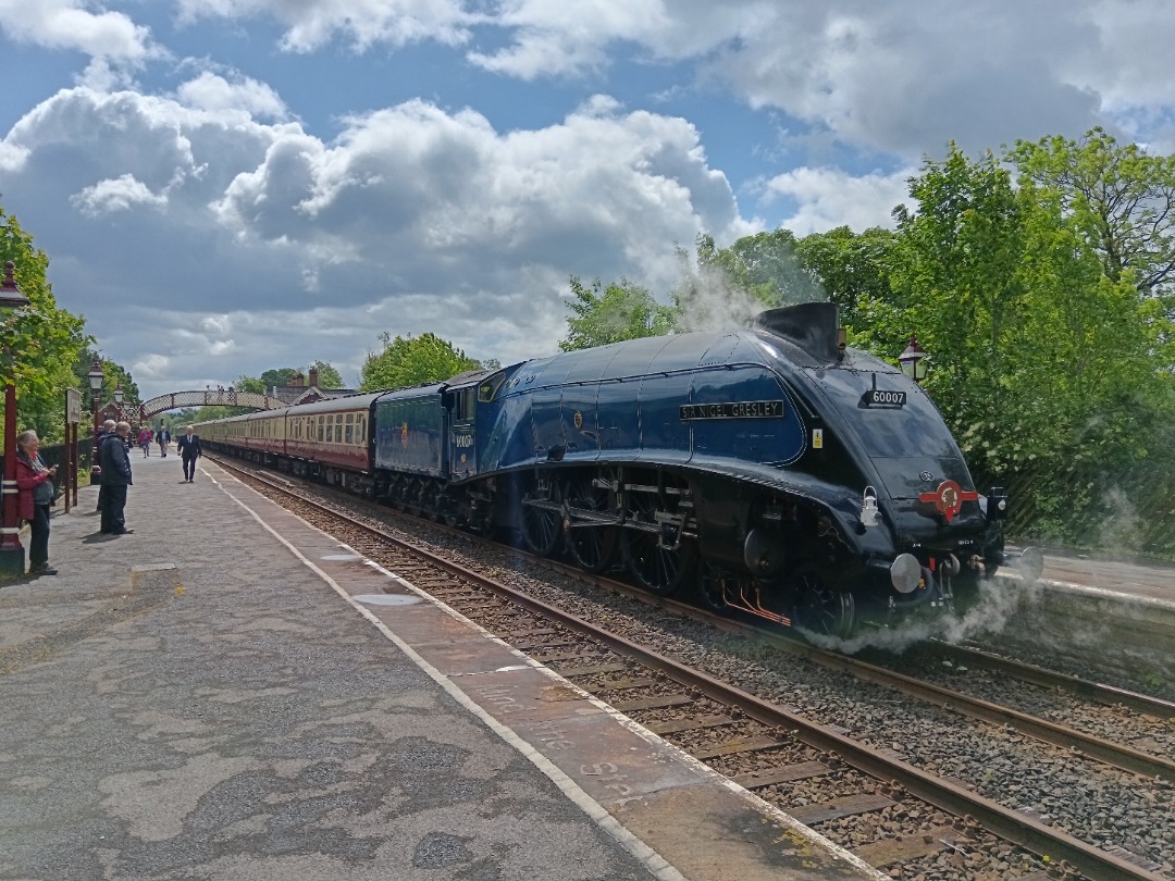 Whistlestopper on Train Siding: LNER A4 No. #60007 "Sir Nigel Gresley' and LSL class 47/4 No. #D1924 "Crewe Diesel Depot" making a stop at
Appleby this morning to take...