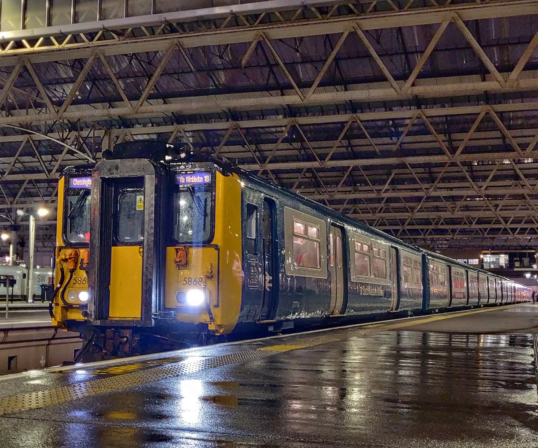 The Jamster on Train Siding: South Western Railway 455868 waits to depart London Waterloo with 2M55 1847 to Chessington South.18/11/24