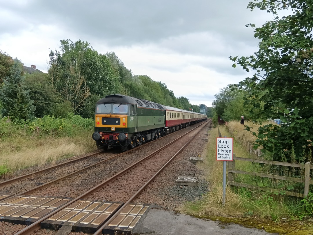 Whistlestopper on Train Siding: LNER A4 No. #60007 "Sir Nigel Gresley' and LSL class 47/4 No. #D1935 "Roger Hosking MA 1925 - 2013" passing
Appleby this afternoon...