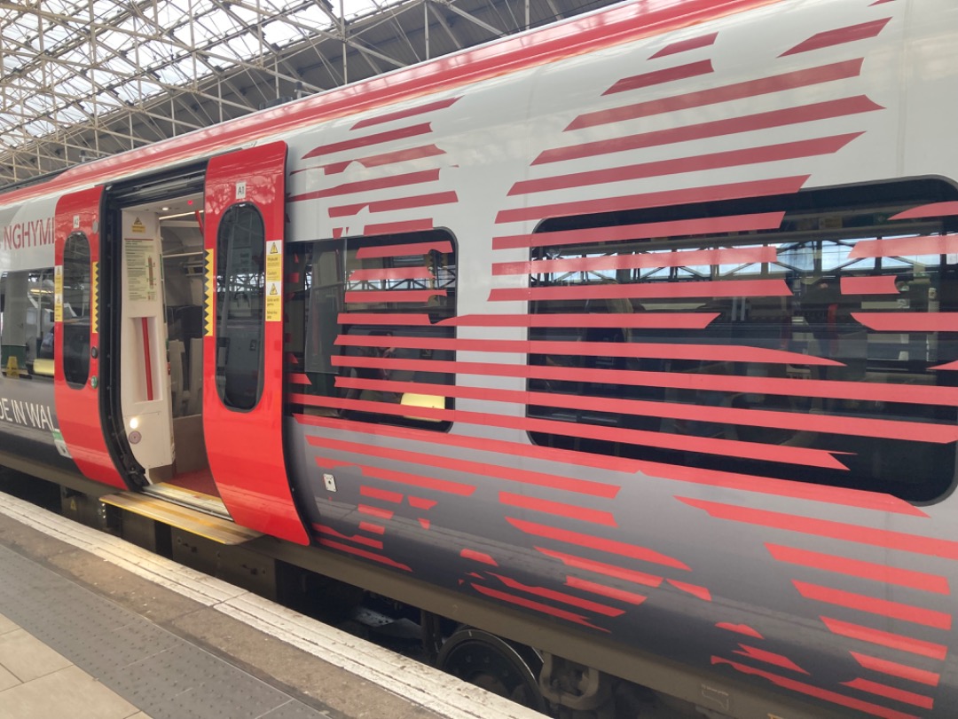 Theo555 on Train Siding: Some more pics from my Manchester trip, caught a Transpennine Express (TPE) train for the first time! Which was a Nova 2, Class 397.
Went to...