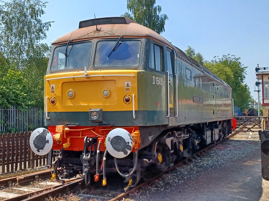 Trainnut on Train Siding: #photo #train #diesel #hst #depot 09 June 23 setting up pictures from Railriders show #railriders