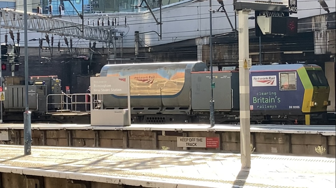 Theo555 on Train Siding: Alright, not too much to say about today, but today @George and I decided to do a bit of spotting at Bham New St and Intl, got to ride
a good...