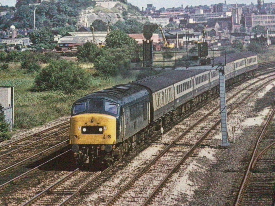 Alex Coomber on Train Siding: A Class 45. 45121 leaves Nottingham with a Mid Morning Service to London St Pancras on 3rd September 1977.