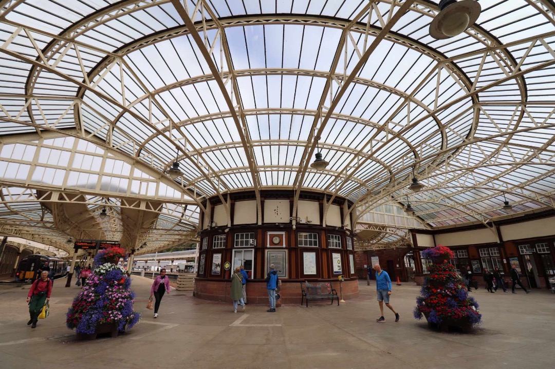 Chris Pindar on Train Siding: Wemyss Bay, still retaining a lot of the Victorian architecture. I wasn't the only one who travelled out there with the sole
purpose of...