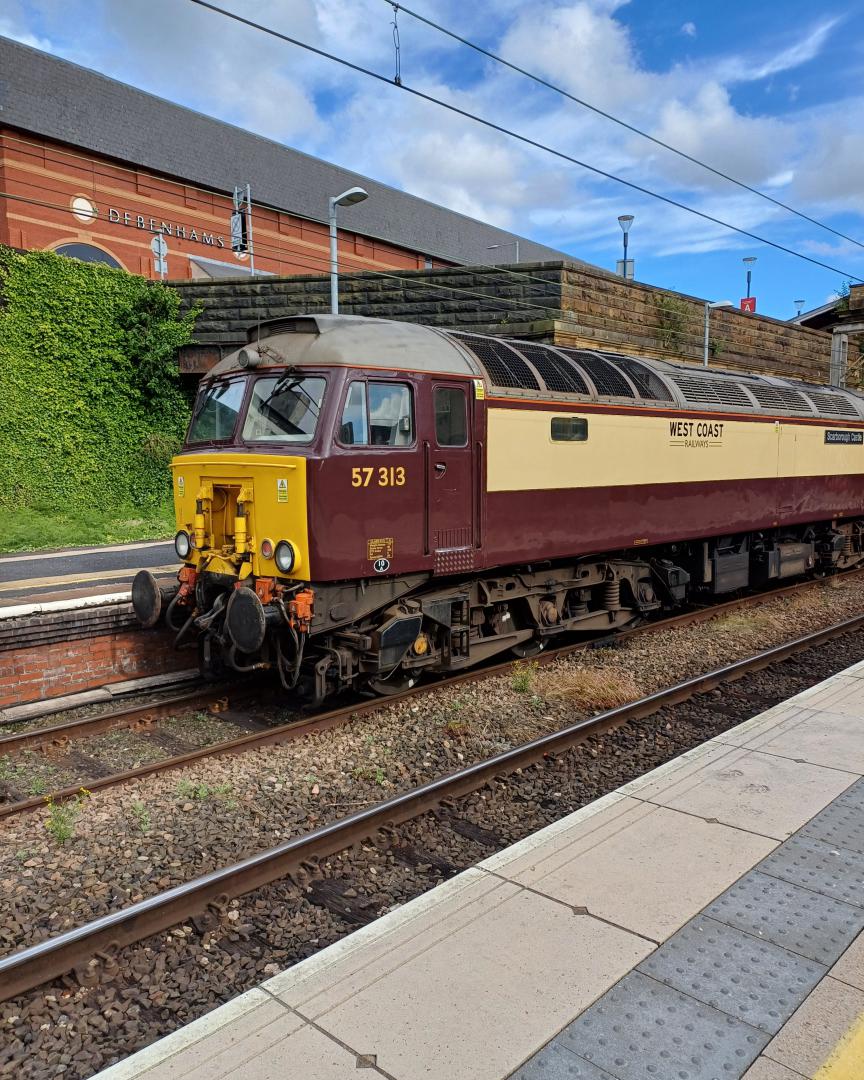 James Taylor on Train Siding: Class 57 313 Scarborough castle at preston Station Go to Channel for more at James's train's 4472