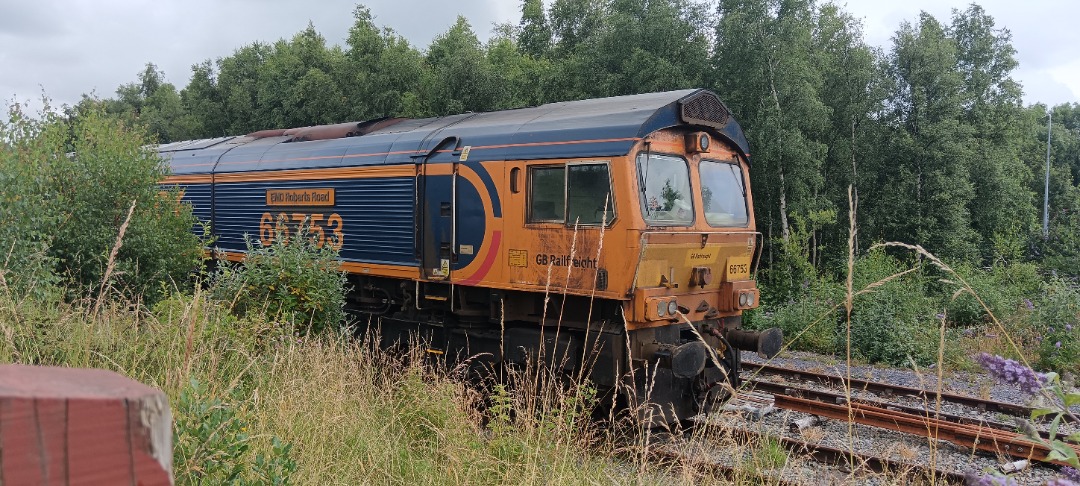 TrainGuy2008 🏴󠁧󠁢󠁷󠁬󠁳󠁿 on Train Siding: Today I saw the Llandudno Junction freight.. which unfortunately isn't a common sight anymore,
it used to...