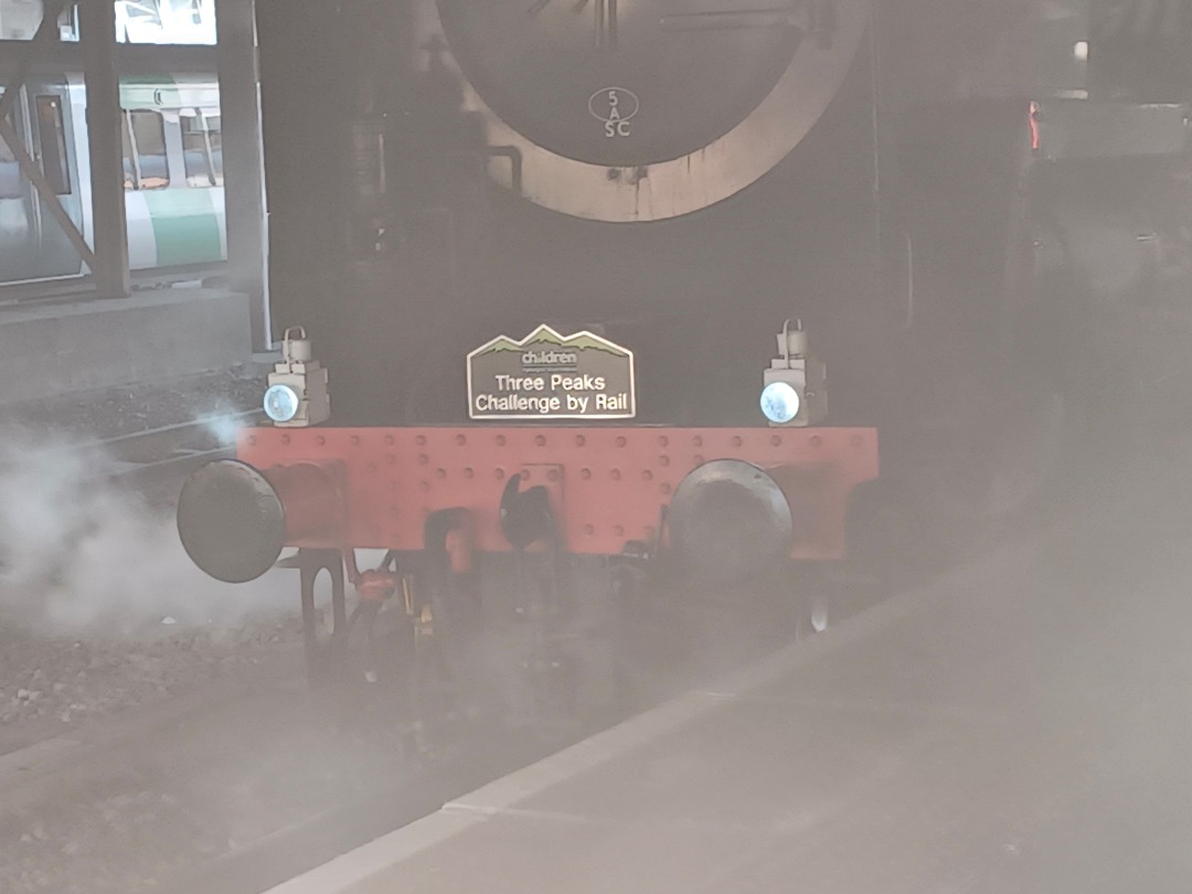 Trainnut on Train Siding: #photo #train #steam #station Locomotive Services 70000 Brittannia in black smoke under the bridge on plt 12 at Crewe. Pulling the
Railway...